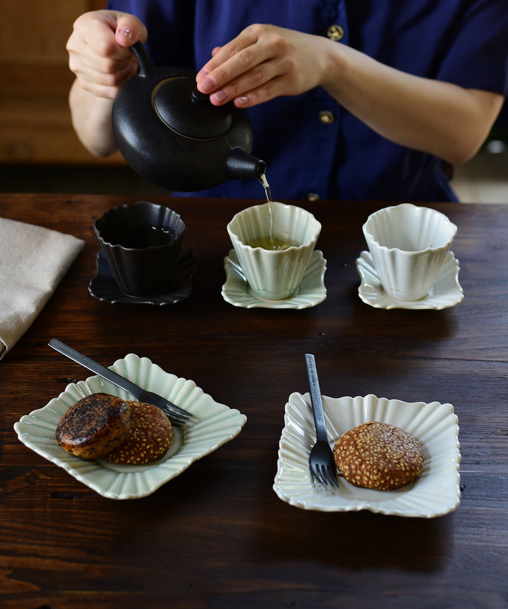 IN cup Flower-Shaped White (8 x 7.5 x 6 cm)