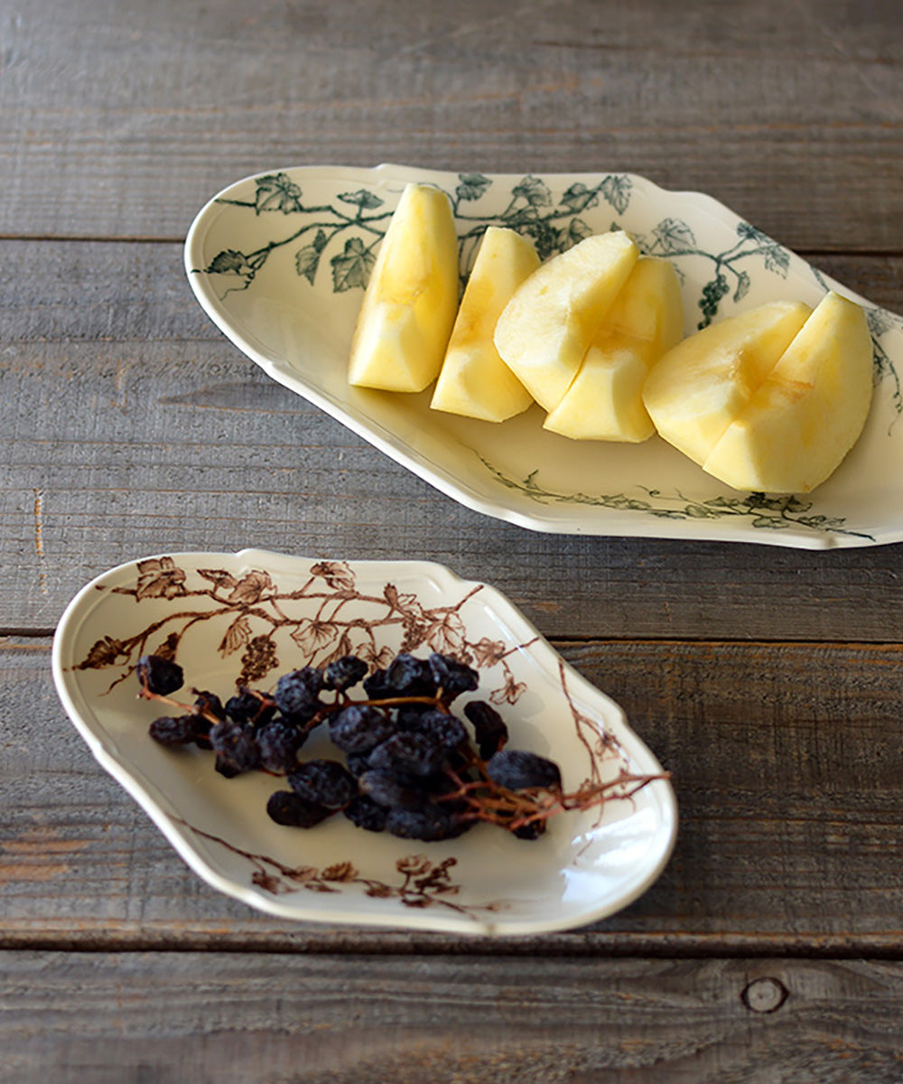 Vigne Plate L Blue (27.5 x 15 x 3.5 cm)