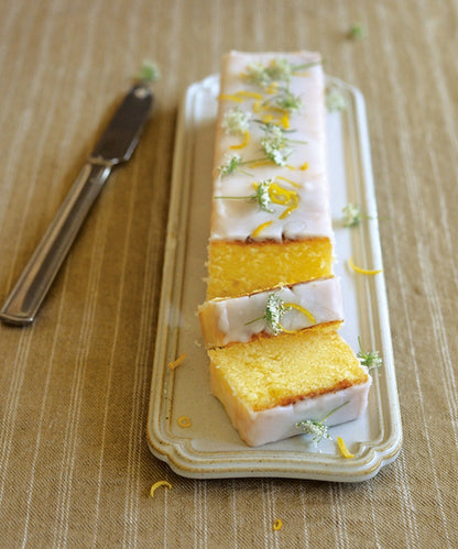 Assorti Plate L (30.5 x 10.2 x 1.4 cm)