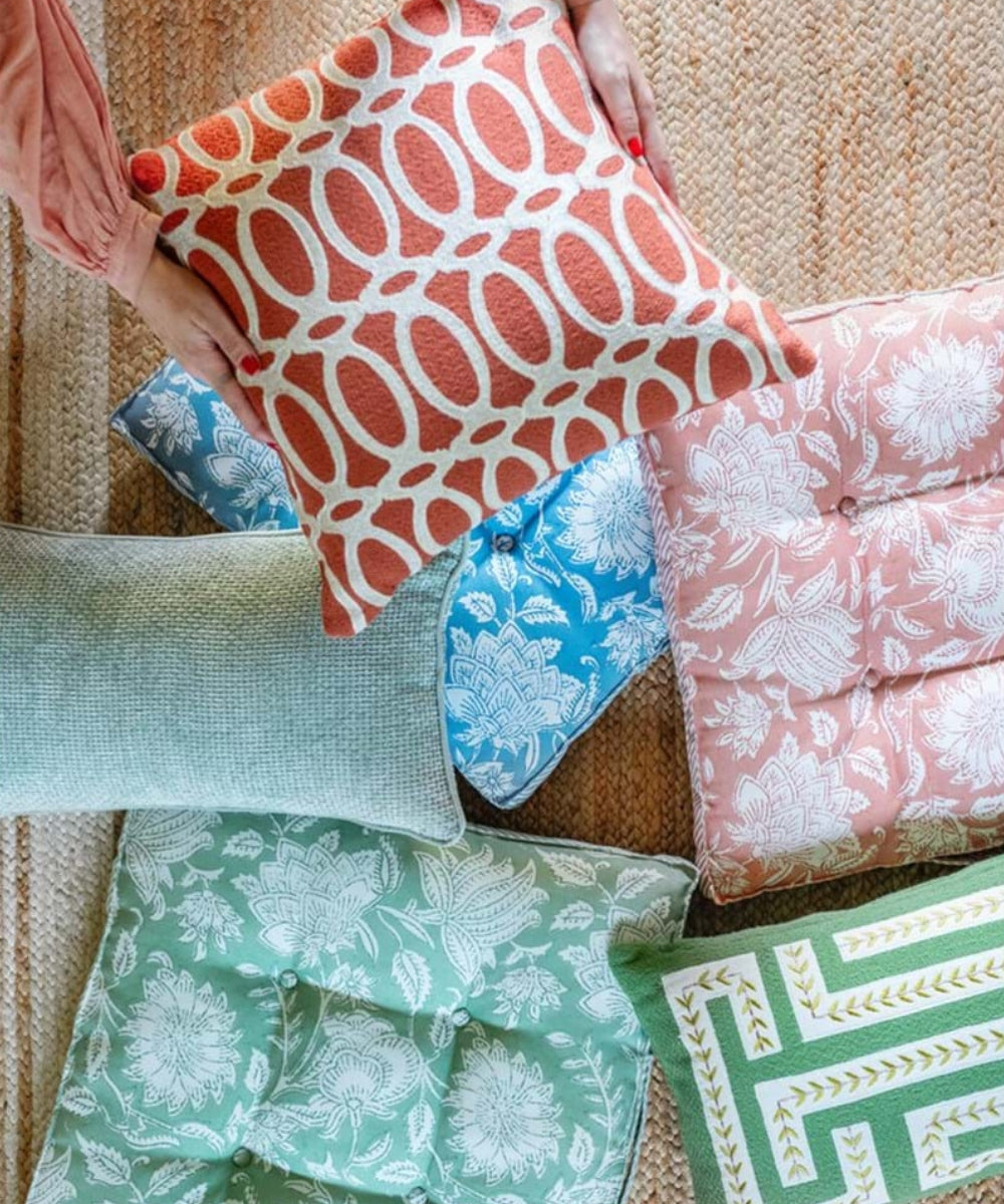 POLIFILLED CHAIR CUSHION