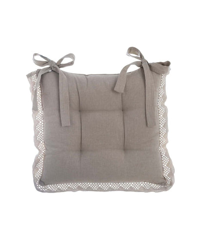 POLIFILLED CHAIR CUSHION WITH LACE