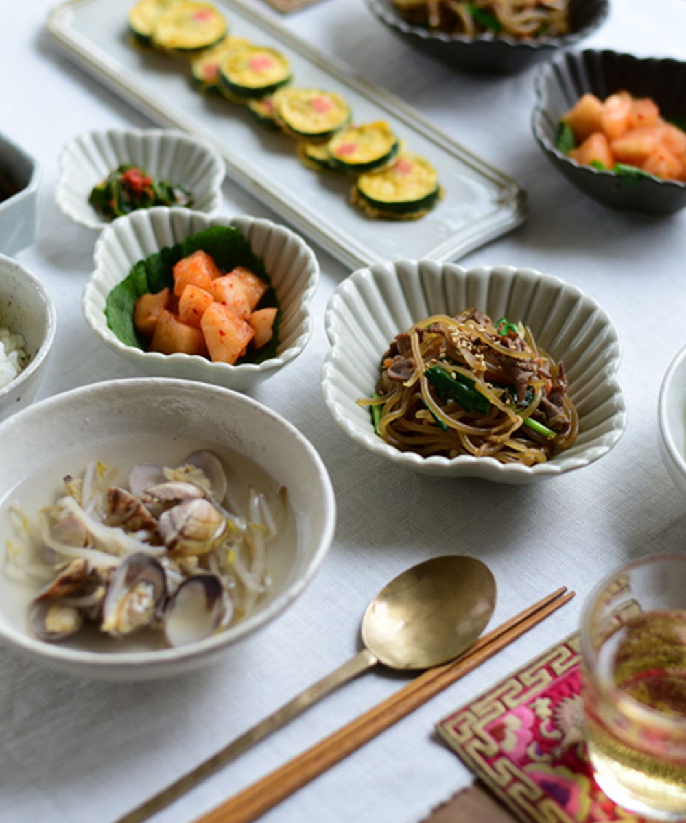 Kikuwarimokkou Mini-Plate Celadon (10 x 8.5 x 2.5 cm)