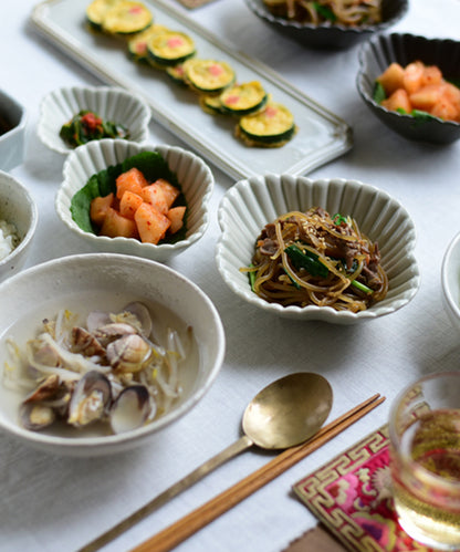 Kikuwarimokkou Mini-Plate Celadon (10 x 8.5 x 2.5 cm)